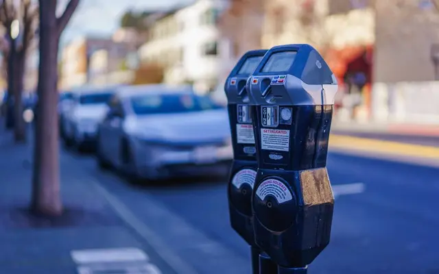 Stationnement en ville : éviter les mauvaises surprises